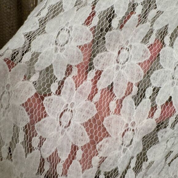 Kut From The Kloth White Floral Lace Scoop Neck 3/4 Sleeve Top Large - Picture 7 of 7